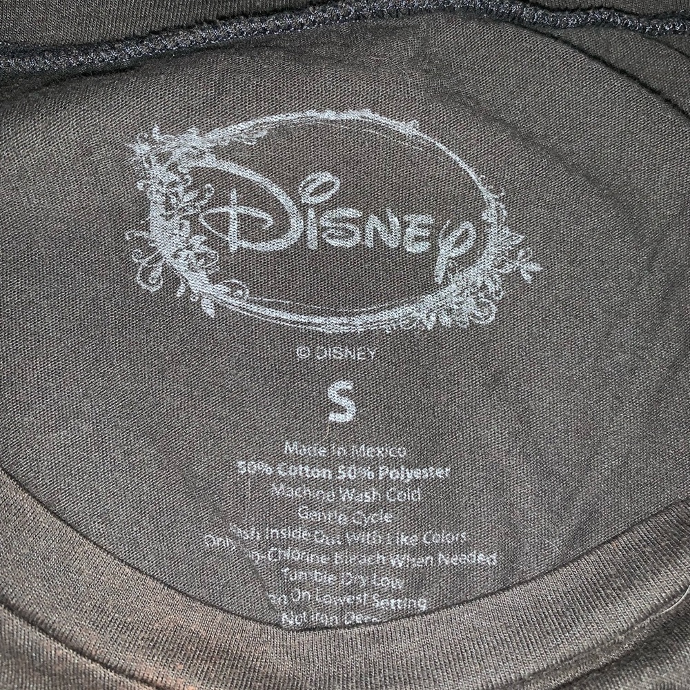 Disney Top - Picture 4 of 4
